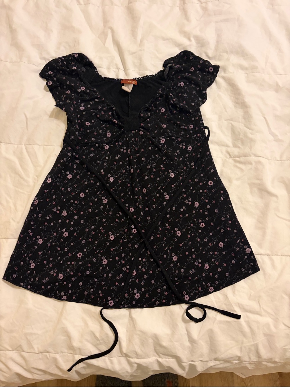 Girls' Black Floral Ruffle Short Sleeve Top